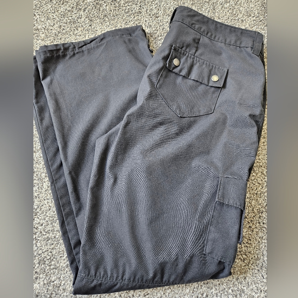 Columbia Women's's Titanium Cargo Pants - Picture 4 of 5